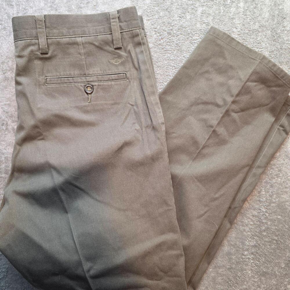 Dockers Khaki Pants Mens 34x29 Brown Easy Khaki D2 Flat Front Straight Leg Chino